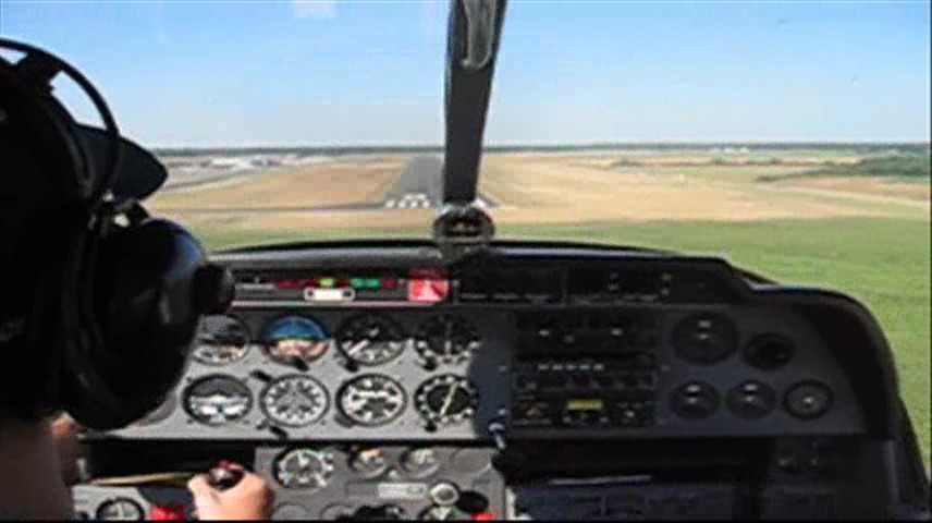 Atterrissage LFOZ DR400